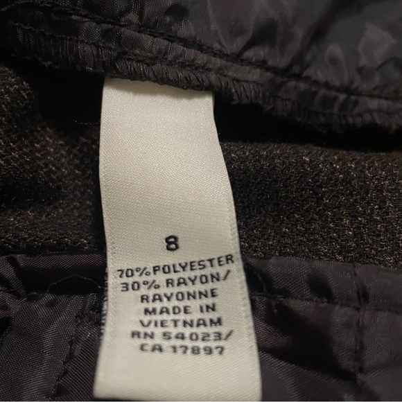 Old navy women’s tweed shorts - Picture 4 of 4